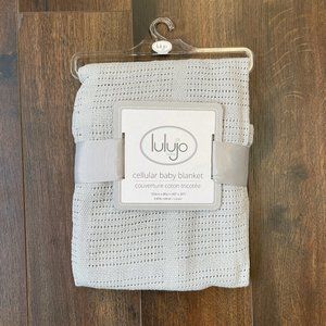 Lulujo Gray Baby Blanket